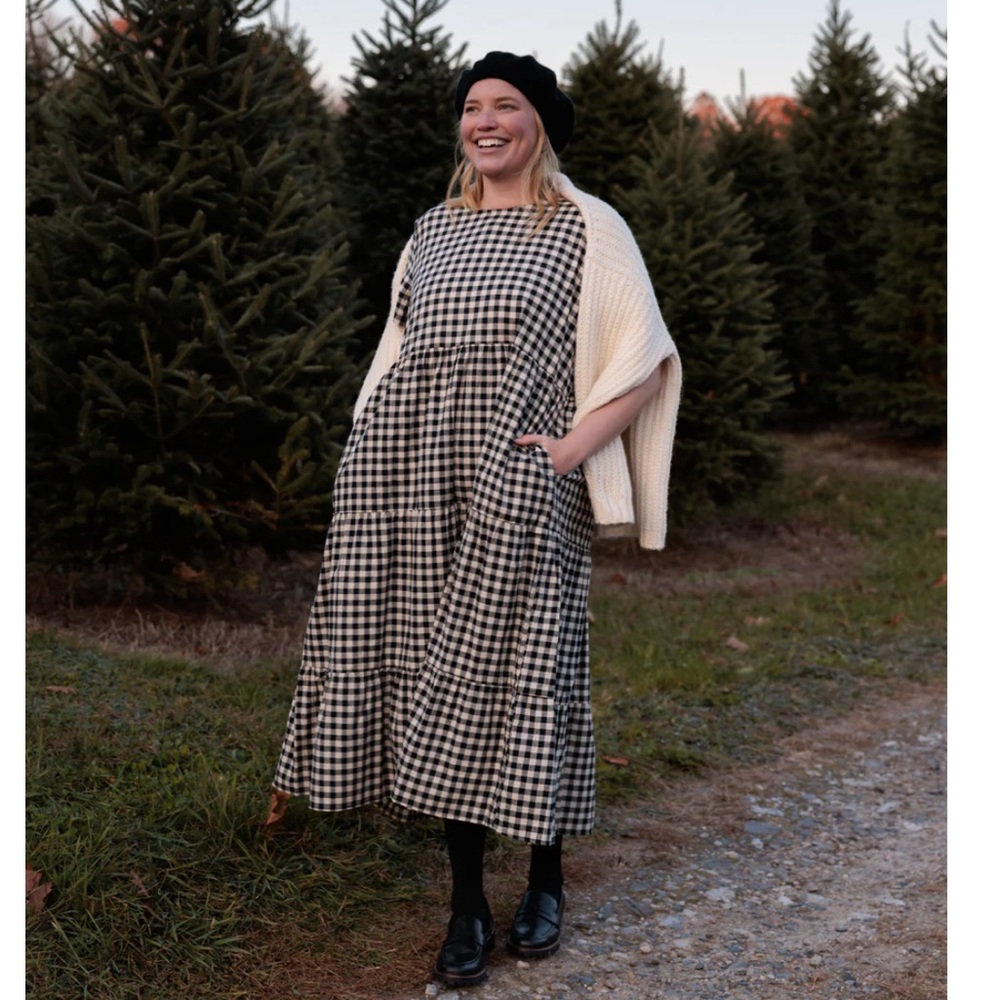 NWT Tradlands Chalet Tiered Dress: Black Gingham